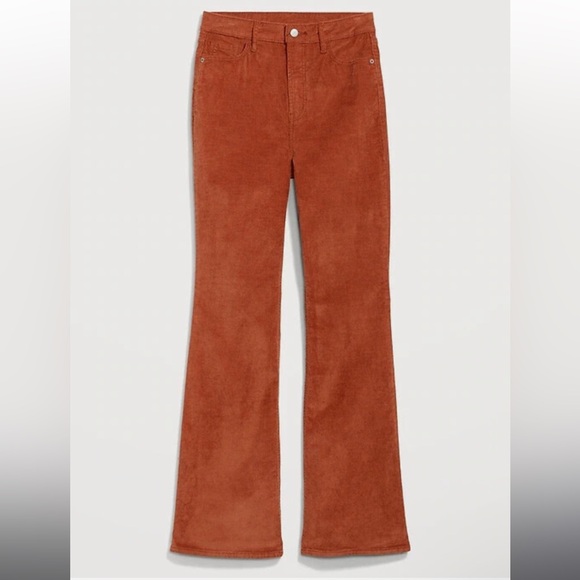 Old Navy Higher High-Rise Corduroy Flares in Rust Brown - Size 6 - Picture 4 of 12